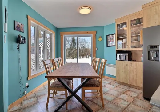 Maison à vendre - 141 Rue du Curé-Mauger, Saint-Isidore-de-Clifton, J0B 2X0