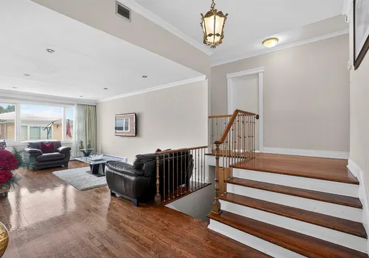 Maison à vendre - 5719 Av. Rand, Côte-Saint-Luc, H4W 2H6