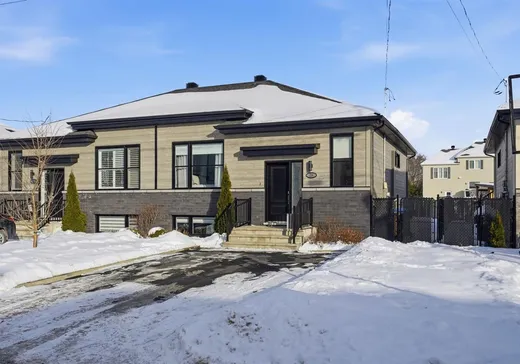 Bungalow à vendre - 216 20e Avenue O., Venise en Quebec, J0J2K0