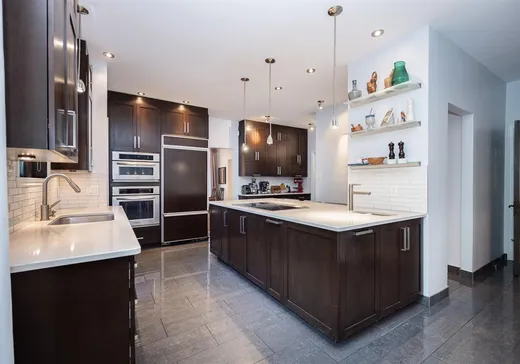 Maison à vendre - 4641 Av. Lacombe, Montréal (Côte-des-Neiges), H3W 1R4