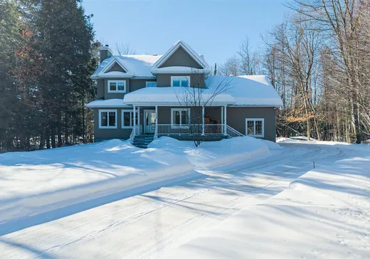 Maison à vendre - 110 Rue de la Loire, Saint-Colomban, J5K 0C3