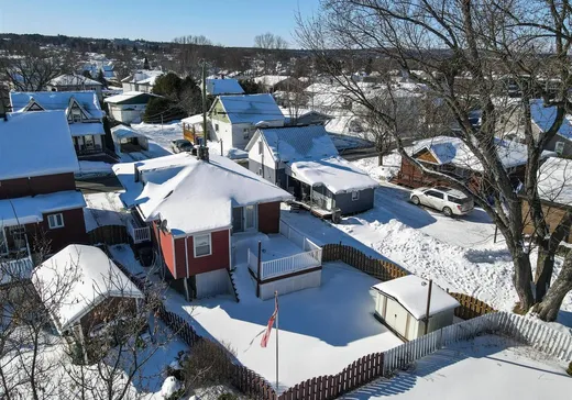 Maison à vendre - 2665 1re Avenue, Montréal (Centreville), G5Y 5P8