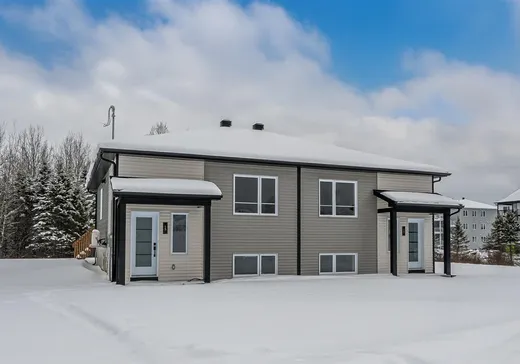 Bungalow for sale - 13 Rue St-Pierre, East Angus, J0B1R0