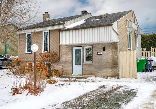 House for sale - 124 Rue Croteau, Rock Forest-Saint-Élie-Deauville, J1R 0L8