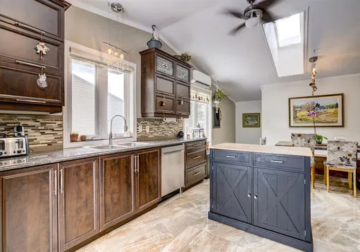 House for sale - 124 Rue Croteau, Rock Forest-Saint-Élie-Deauville, J1R 0L8