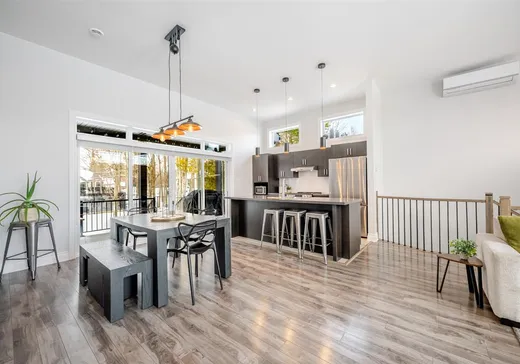 Maison à vendre - 2 Rue des Tourterelles, Sainte-Clotilde-de-Châteauguay, J0L 1W0