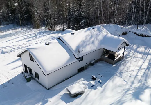 Maison à vendre - 2005 Ch. du 8e-Rang S., Mont-Laurier, J9L 0V2