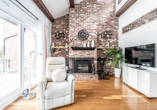 Condo for sale - 254 Rue Lesage, Saint-Sauveur, J0R 1R0