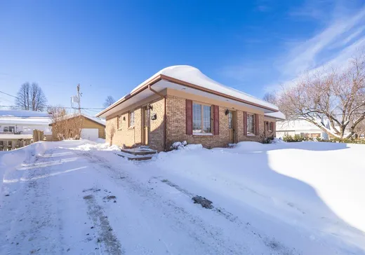 Maison à vendre - 8765 Rue de l'Amazone, Les Saules, G2C 1G6