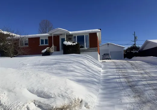 Bungalow for sale - 194 Rue Rivier, Sherbrooke, J1G2Z6