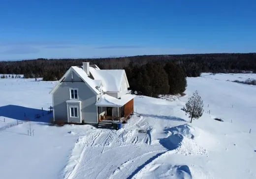 Maison à étages à vendre - 230Z-235Z 2e Rang S., Tring-Jonction, G0N1X0