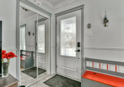 House for sale - 16A 33e Avenue, Sainte-Marthe-sur-le-Lac, J0N 1P0