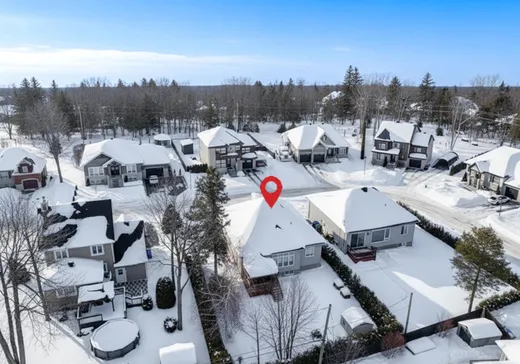 Maison à vendre - 54 Rue du Boisé, Lachute, J8H 4N4