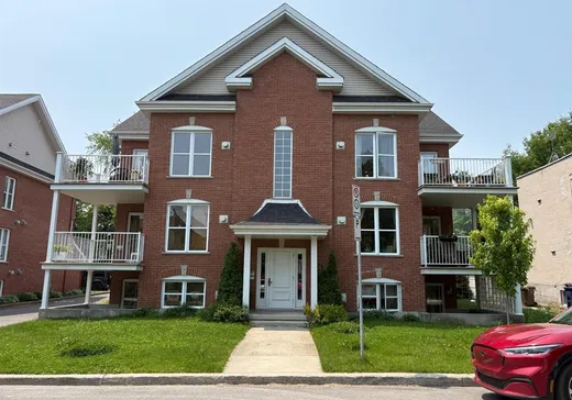 Condo for sale - 30 Av. Léo-Lacombe, App. 2, Laval (Laval-des-Rapides), H7N3Y2