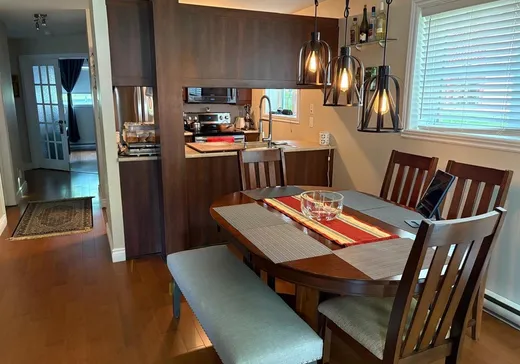 Condo for sale - 30 Av. Léo-Lacombe, App. 2, Laval (Laval-des-Rapides), H7N 3Y2