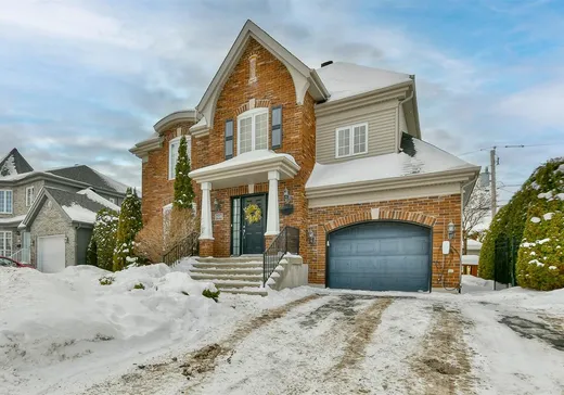 Maison à étages à vendre - 328 Rue Ste-Marie, Sainte-Marthe-sur-le-Lac, J0N1P0