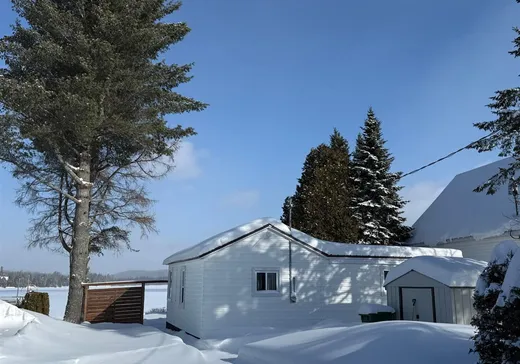 Bungalow à vendre - 45 Ch. Auclair, Thetford Mines, G0N1S0