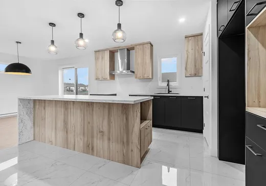 House for sale - 22 Rue de Chablis, Lévis, G6J 1Y5