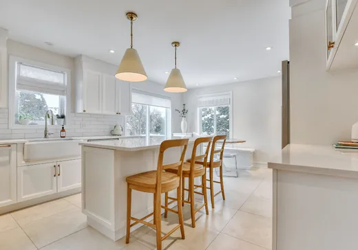 Maison à vendre - 328 Rue Ste-Marie, Sainte-Marthe-sur-le-Lac, J0N 1P0