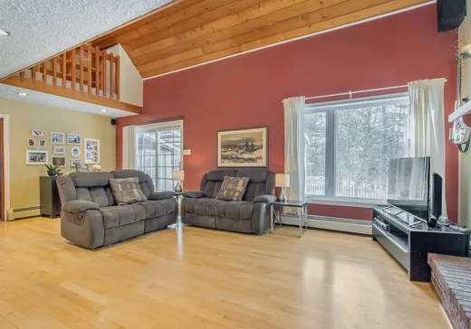 Maison à vendre - 293 Côte St-Nicholas, Saint-Colomban, J5K 1M3