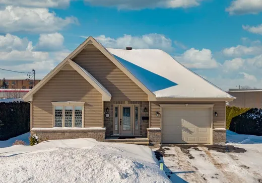Maison à étages à vendre - 43 Rue Steve, Victoriaville, G6P0C5