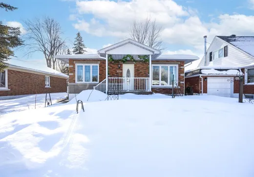 Bungalow à vendre - 1822 Boul. Cournoyer, Massueville, J3R2M6