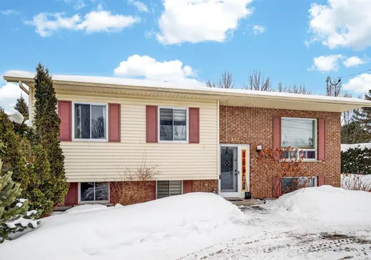 Maison à vendre - 471 Rue Pie-IX, Drummondville, J2A 1Y8