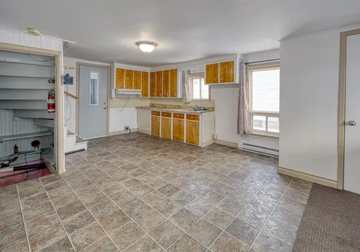 Maison à vendre - 47 Rue St-Henri, Victoriaville, G6P 3K3