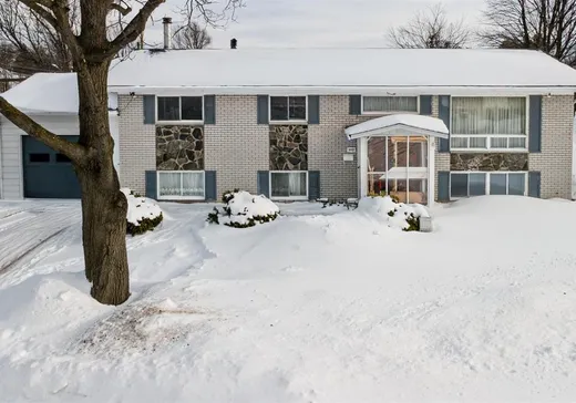 Bungalow à vendre - 462 Rue Jeanne-Mance, Pointe-Du-Lac, G9B1G9