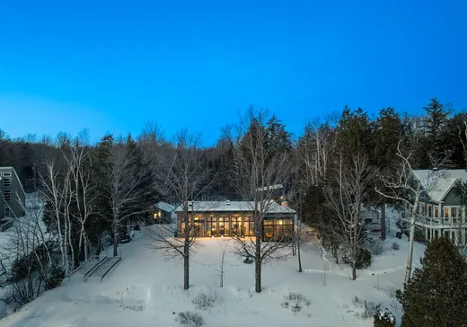 Maison à vendre - 470 Ch. des Baies, Valcourt, J0E 1Y0