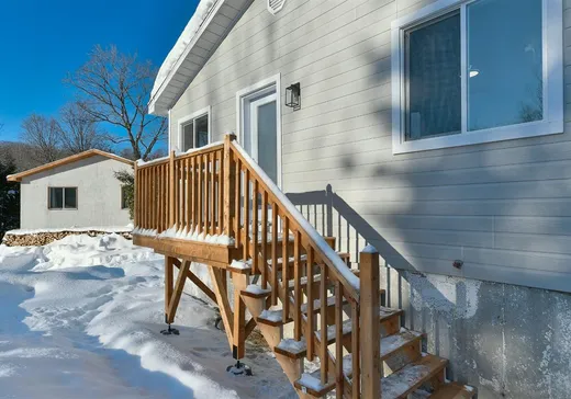 Maison à vendre - 105 Rue Bellerive, Saint-Calixte, J0K 1Z0