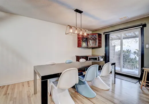 Maison à vendre - 320 Rue de Salernes, Gatineau, J8T 7M4