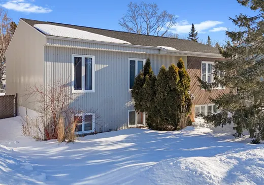 Two or more stories for sale - 373 Av. de l'Eurêka, Rimouski, G5M1P2