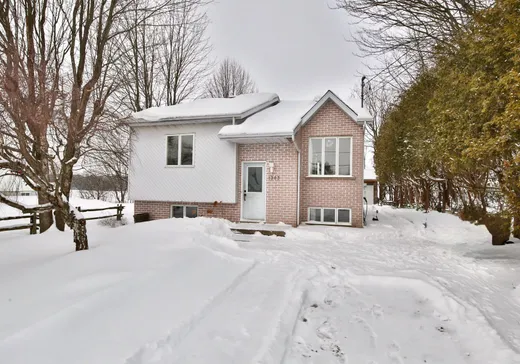 Two or more stories for sale - 1323 Rue du Bonheur, Saint-Alexandre, J0J1S0