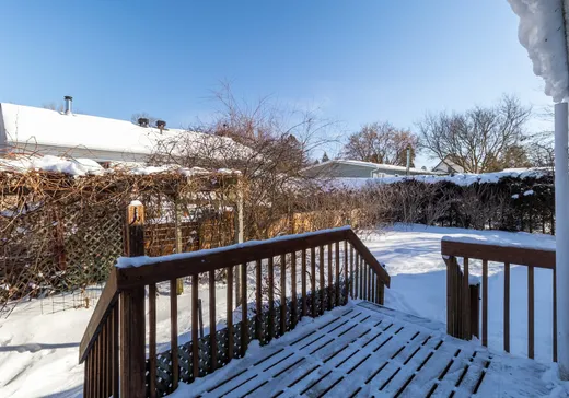 Maison à vendre - 233 Rue Milton, Otterburn Park, J3H 1G7