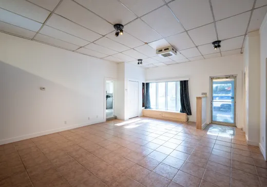 House for sale - 395 Rue Principale, Saint-Roch-de-Richelieu, J0L 2M0