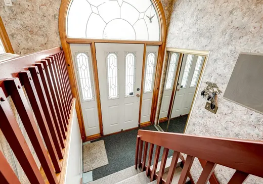 Maison à vendre - 3255 Rue Duvernay, St-Hubert, J3Y 6B1