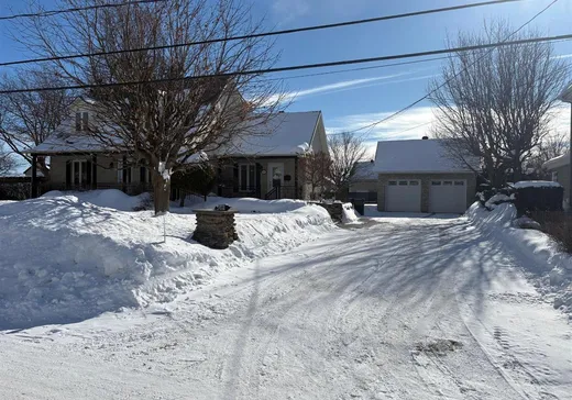 Maison à vendre - 119 Rue Brassard, Salaberry-de-Valleyfield, J6T 5Z6