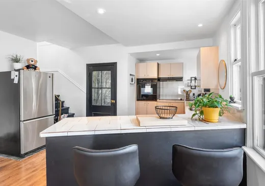 Maison à vendre - 2252 Av. de la Montagne, Shawinigan, G9N 6J7