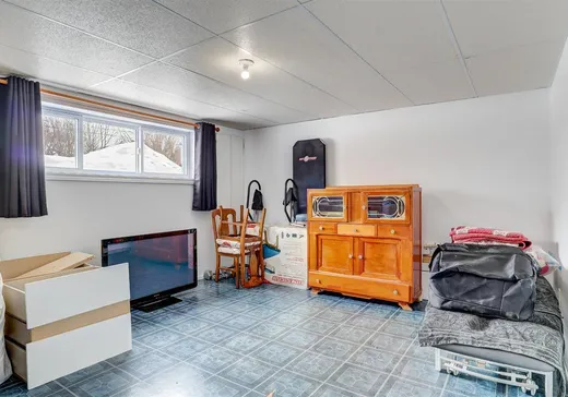 Maison à vendre - 31 Rue de Mirabel, Granby, J2H 2G9