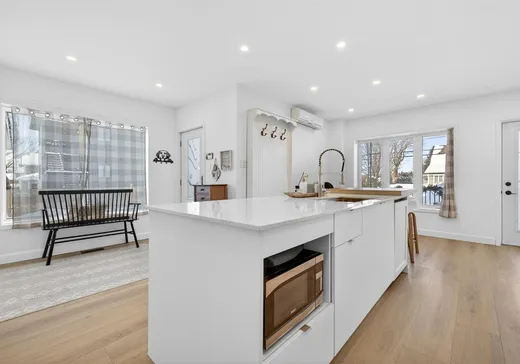 House for sale - 970 Boul. St-Charles, Drummondville, J2C 4Y8