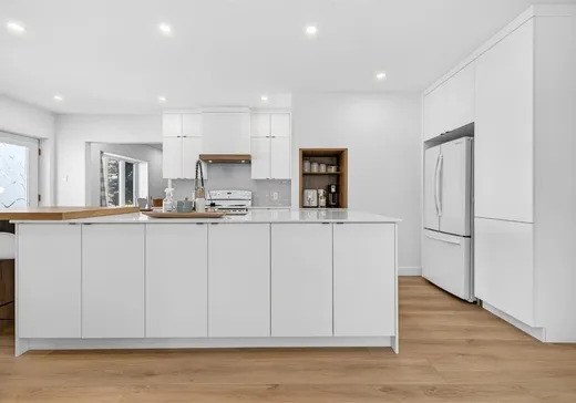 House for sale - 970 Boul. St-Charles, Drummondville, J2C 4Y8