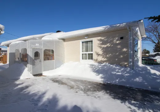 House for sale - 103 Rue Gilbert, Saguenay, G7N 1T6