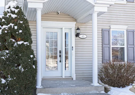 Maison à vendre - 41 Rue De Léry, Coteau-du-Lac, J0P 1B0
