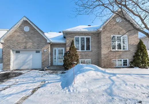 Bungalow à vendre - 232 Boul. Maple, Châteauguay, J6J3R6