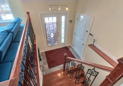 Maison à vendre - 232 Boul. Maple, Châteauguay, J6J 3R6