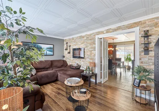 Maison à vendre - 11065 Boul. des Forges, Trois-Rivières, G9A 5E3