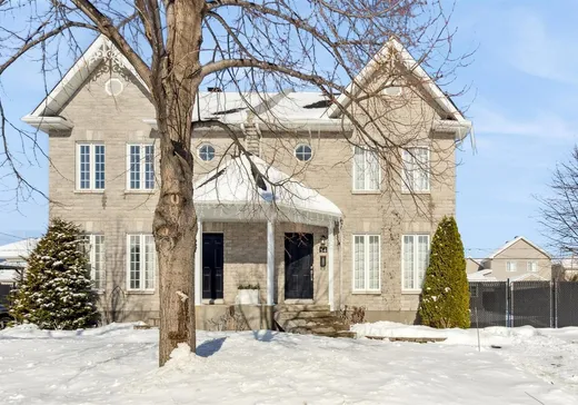 Two or more stories for sale - 54 Rue Lajoie, Châteauguay, J6K0B6