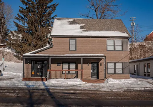 Two or more stories for sale - 65 Rue St-Jacques N., Causapscal, G0J1J0