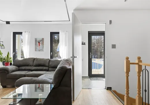 Maison à vendre - 577 Rue Louis-Philippe, Saint-Lin-Laurentides, J5M 0B5